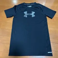 アンダーシャツ