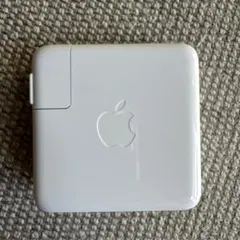 Apple純正 61W USB-C電源アダプタ A1947