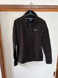 patagonia フリースジャケット 黒