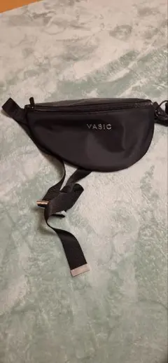 VASIC ブラック ボディバッグ DAY-TO FANNY PACK,ブラック – VASIC ヴァジック日本公式サイト