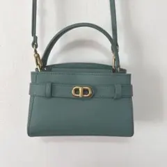 2026年最新】charles & keith バッグ グリーンの人気アイテム - メルカリ