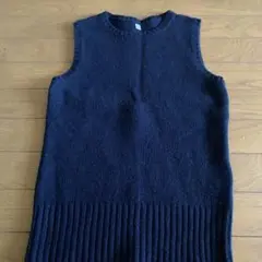 UNIQLOユニクロレディースベスト　ネイビー ノースリーブニット L毛100%