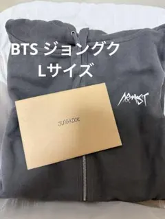 【新品未使用】BTSアーティストメイド フーディーマスタード Mサイズジョングク ARTIST-MADE COLLECTION BY BTS パーカー JUNG KOOK BTS ARTIST