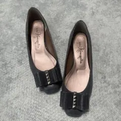 新品‼️銀座かねまつ GINZA Kanematsu✨リボンスタッズ付パンプス