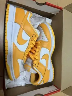 Nike Women's Dunk Low 