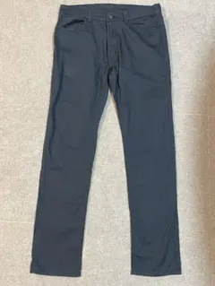 美品！UNIQLO スリムフィットパンツ ダークグレー ウエスト34-35