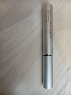 REVITALASH ADVANCED　 まつ毛美容液のサムネイル