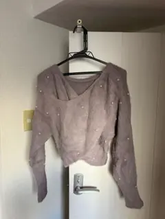 薄紫 Vネックニット パール装飾付き Fサイズ