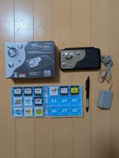 2DSLLはぐれメタルエディション+ソフト 本体充電器 タッチペン付き！