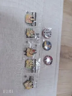 ディズニー ピンバッジ、缶バッジセット