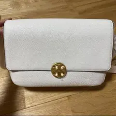 【新品】Tory Burchホワイトレザーショルダーバッグ