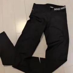 NIKE PRO DRIFITブラックタイツ