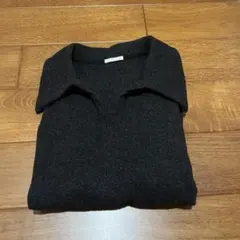 ダークグレー 襟付き クロップドニット