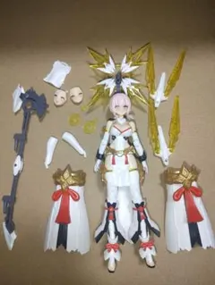 メガミデバイス 皇巫 アマテラス レガリア【ジャンク】のサムネイル