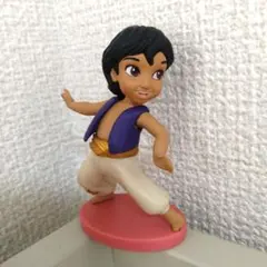 ディズニー　アラジン フィギュア 約10cm