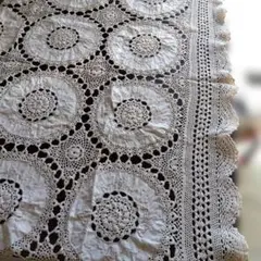 レース編みテーブルクロス オフホワイト 大判100x100センチ