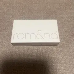 rom&nd ロムアンド　べターザンチーク　VINE NUDE バインヌードのサムネイル