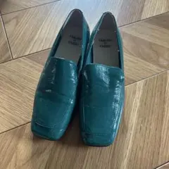 Item thumbnail for item 9b090389-8d44-45d0-a2e8-0dd3f2d9e053