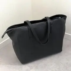 Item thumbnail for item 3ab0fa5b-1961-4467-8817-c871e99dacf2