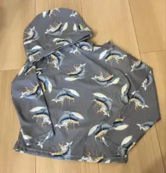 Konges Sløjdのフード付きラッシュガード