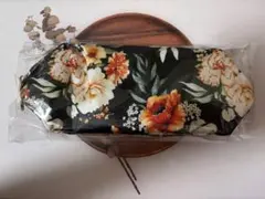 オルビス　ノベルティ花柄ポーチのサムネイル