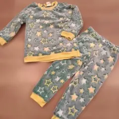 パジャマ 星柄パジャマ 110cm　上下セット　フリースパジャマ　バースデイ