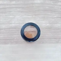 Item thumbnail for item cf7756aa-a0fc-4e1e-8fbc-d00b6ca7d961