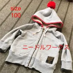 完売ニードルワークス サイズ100グレー×レッドぽんぽん付きジップアップパーカーのサムネイル