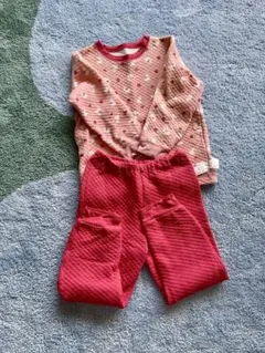 UNIQLO ウサギ　プレゼント　キルティング　パジャマ 120