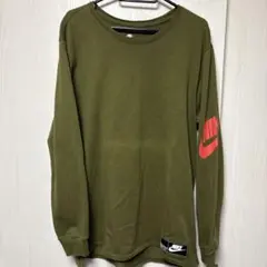 NIKE 長袖カットソー オリーブ