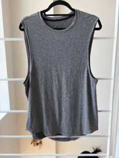 lululemon グレー タンクトップ　Lサイズくらい