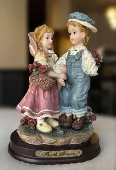 Ricardo Shermani リカルド・シェルマニ　男の子と女の子の置物