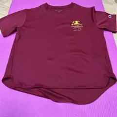 Champion えんじ色　Tシャツ　MENS Mサイズ レディースだとL位