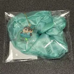 FRUITSZIPPER 櫻井優衣 チャーム付シュシュ クレヨンしんちゃんコラボ
