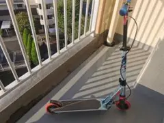 デカトロン　DECATHLON OXELO (オクセロ) キックボード