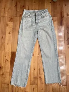 ZARA ライトブルー ストレートデニム