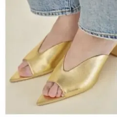 シールームリン　カーブラインサンダル　✨新品未使用✨