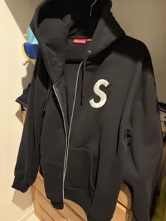 Item thumbnail for item a2d7dbc5-5f90-4187-aa54-f8c691bf1837