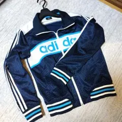 adidas トラックジャケット