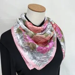 3-24.美品 PIERRE BALMAIN フラワーアート　シルクスカーフ