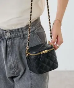 【COLONY 2139】キルティングキューブ2wayバッグ バニティ チェーン