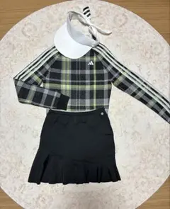 新品3点★定価3.3万！XS アディダス ニット　フレアスカート　リボンバイザー