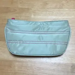 クリニーク　ポーチのサムネイル