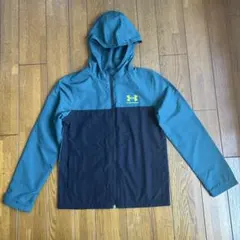 アンダーアーマー　150 ブルゾン　パーカー　ジャケット