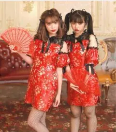 美品❗️BODYLINE×スワンキスコラボ　チャイナドレスのサムネイル