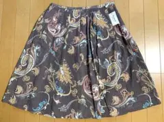 《新品》OLLINKARI OZOC ペイズリー柄スカート 40のサムネイル