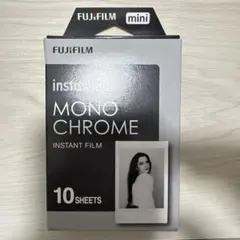FUJIFILM チェキ　instax mini MONO CHROME 10枚