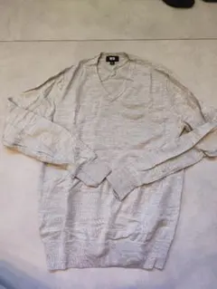UNIQLO グレー Vネックニット S