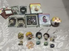 鬼滅の刃 キーホルダー&カード 50↑セット