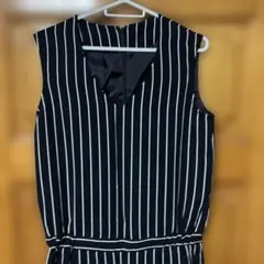 ストライプ ノースリーブ ジャンプスーツ